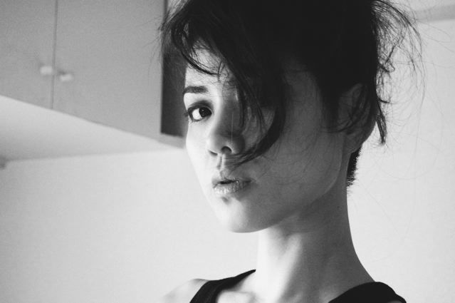 ヴィハーラオーガニックヘアサロンモデル黒髪の女性
